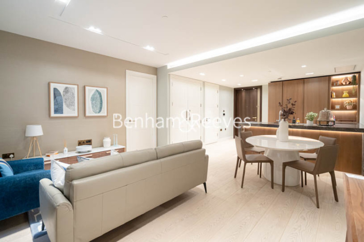 1  bedroom flat to rent in Lincoln Square, Portugal Street, WC2A-image 10