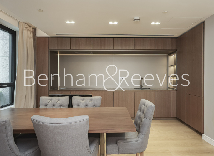 1  bedroom flat to rent in Lincoln Square, Portugal Street, WC2A-image 7