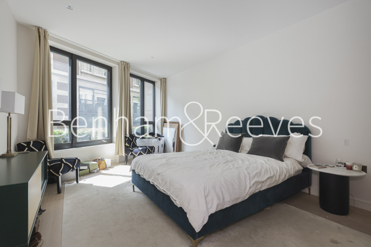 1  bedroom flat to rent in Lincoln Square, 18 Portugal Street, WC2A-image 7