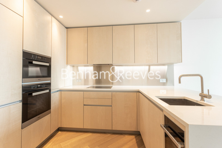 1  bedroom flat to rent in Principal Tower, Worship Street, EC2A-image 2