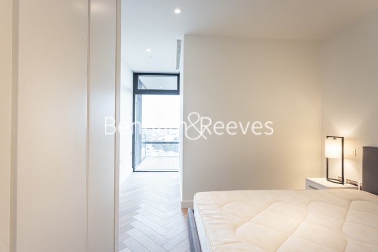 1  bedroom flat to rent in Principal Tower, Worship Street, EC2A-image 13