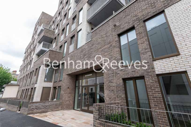 Studio flat to rent in Mount Pleasant, Principal Tower, WC1X-image 10