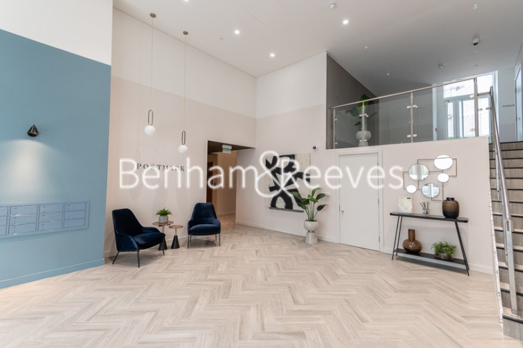 Studio flat to rent in Mount Pleasant, Principal Tower, WC1X-image 16
