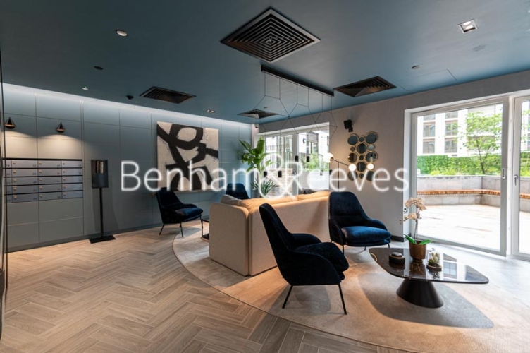 Studio flat to rent in Mount Pleasant, Principal Tower, WC1X-image 18