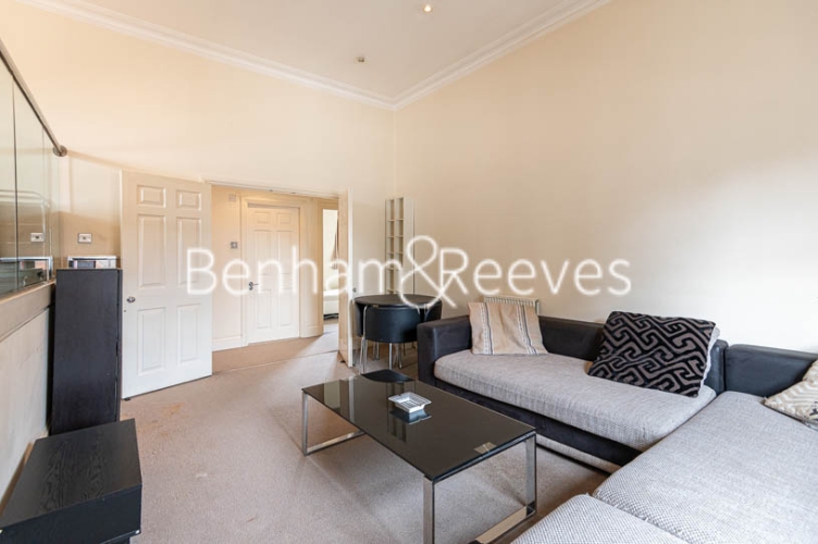 3 bedroom(s) flat to rent in Whitehall, St James, SW1A-image 11