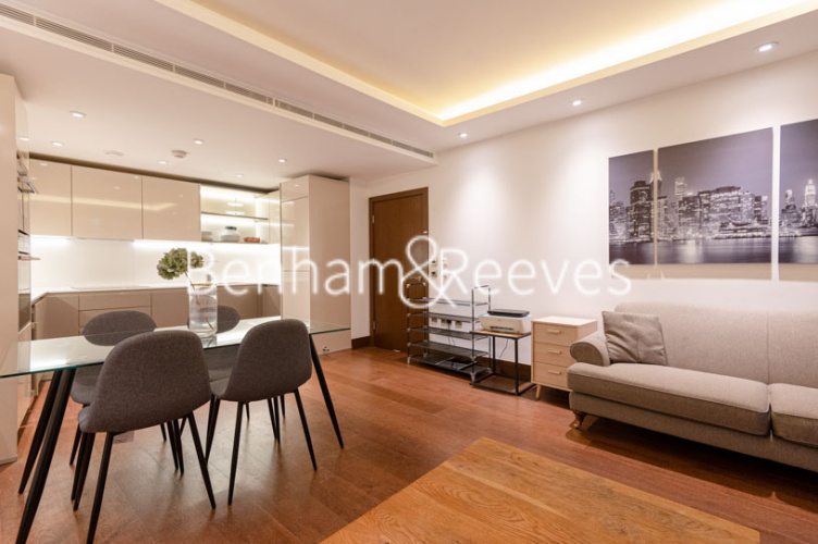 2  bedrooms flat to rent in St Dunstans House, Fetter Lane, EC4A-image 1