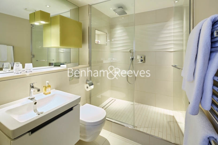 Studio flat to rent in Cheval Three Quays, City, EC3R-image 3