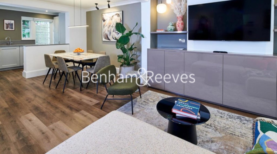 3  bedrooms flat to rent in Cheval Place, Knightsbridge, SW7-image 7