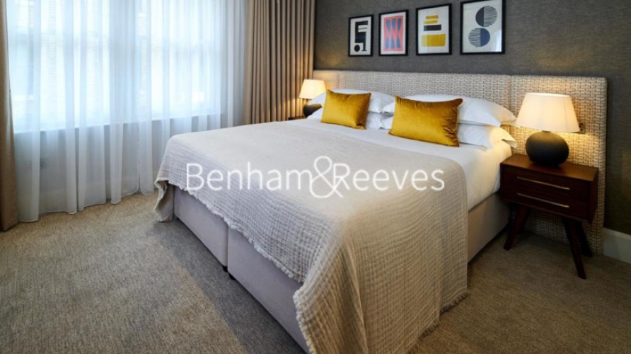 3 bedrooms flat to rent in Cheval Place, Knightsbridge, SW7-image 8