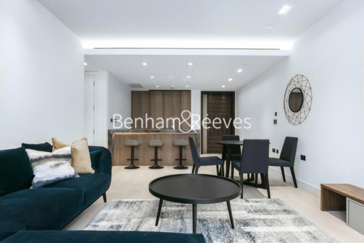 2  bedrooms flat to rent in Lincoln Square, Portugal Street, WC2A-image 1