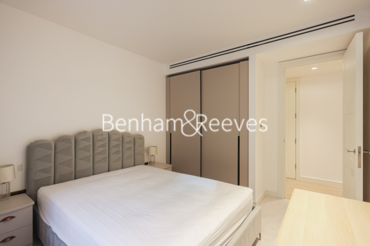 2  bedrooms flat to rent in Lincoln Square, 18 Portugal Street, WC2A-image 7