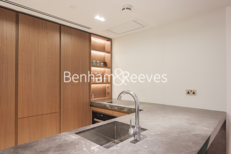2  bedrooms flat to rent in Lincoln Square, 18 Portugal Street, WC2A-image 10
