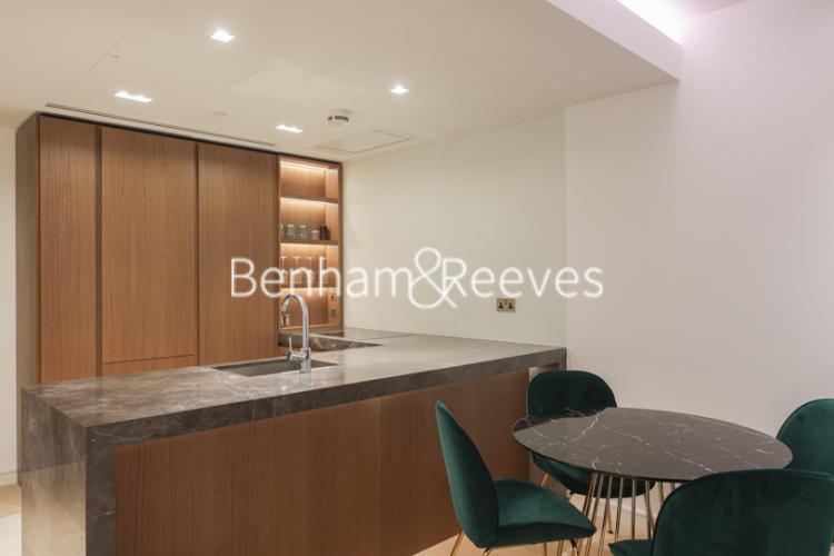 2  bedrooms flat to rent in Lincoln Square, 18 Portugal Street, WC2A-image 14