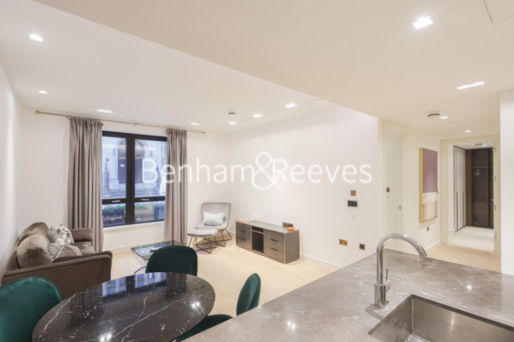 2  bedrooms flat to rent in Lincoln Square, 18 Portugal Street, WC2A-image 19