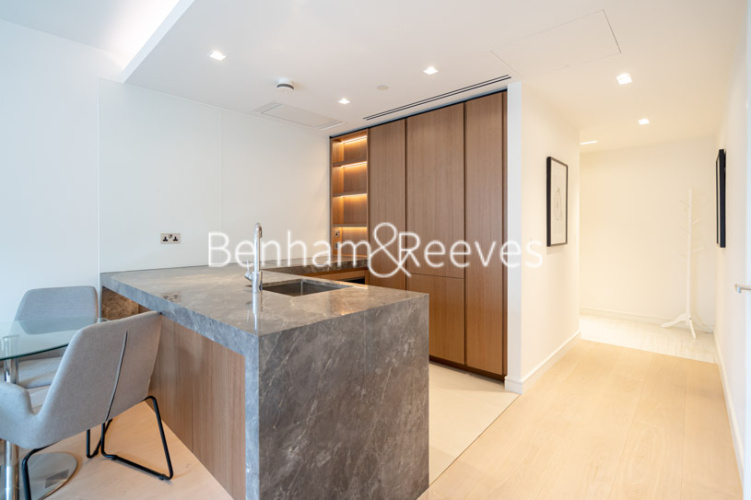 1  bedroom flat to rent in Lincoln Square, Portugal Street, WC2A-image 7