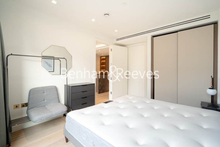 1  bedroom flat to rent in Lincoln Square, Portugal Street, WC2A-image 12