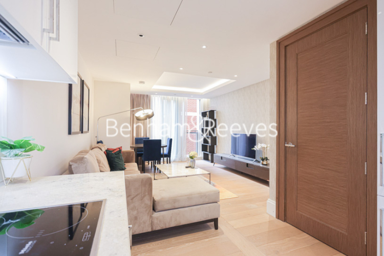 1  bedroom flat to rent in Strand, Savoy House, WC2R-image 17