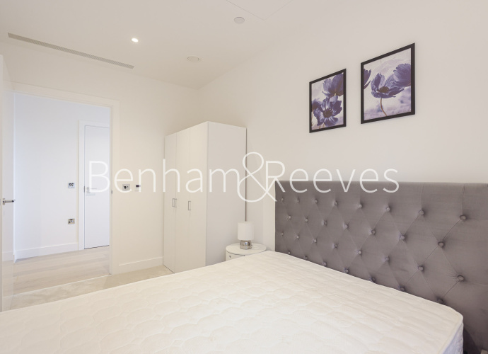 3  bedrooms flat to rent in Manuscript Cout, Postmark, WC1X-image 17