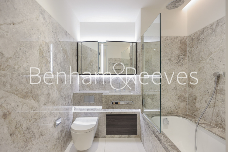 2  bedrooms flat to rent in Lincoln Square, Portugal Street, WC2A-image 5