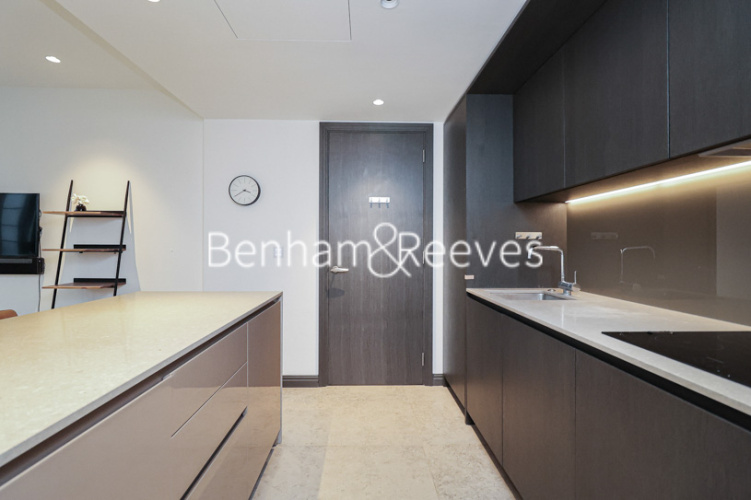 1  bedroom flat to rent in One Blackfriars, Blackfriars Road, SE1-image 2
