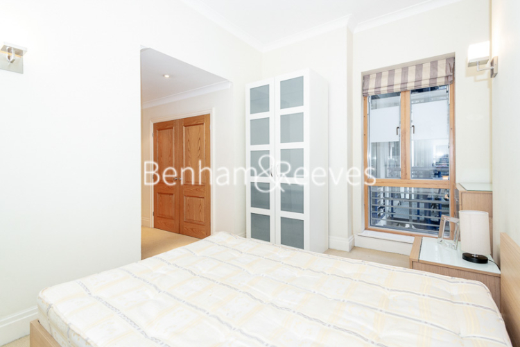 2  bedrooms flat to rent in Temple House, Temple Avenue, EC4Y-image 9