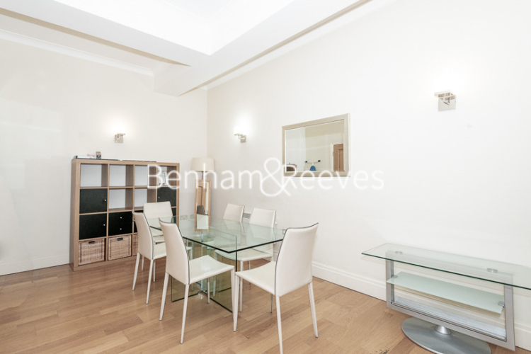 2  bedrooms flat to rent in Temple House, Temple Avenue, EC4Y-image 10