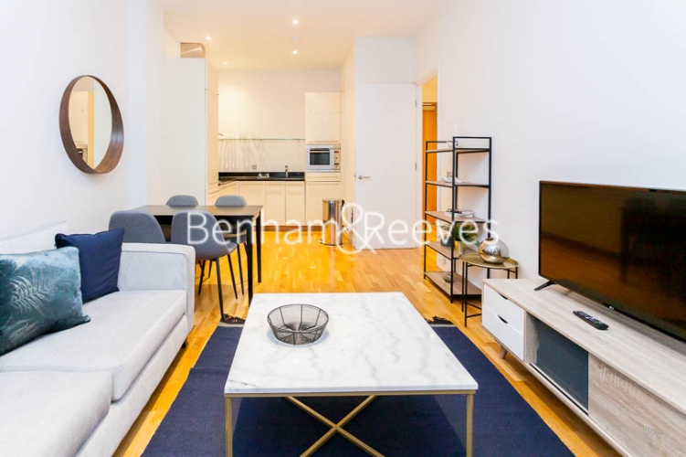 1 bedroom(s) flat to rent in Hosier Lane, Holborn, EC1, London