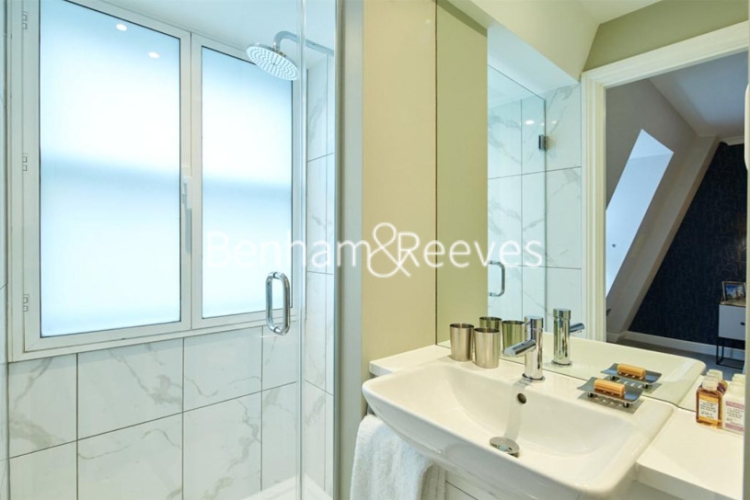 1  bedroom flat to rent in Bow Lane, City, EC4M-image 4