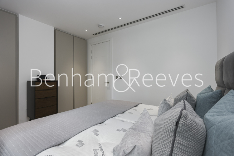 2  bedrooms flat to rent in City Road, Islington, EC1V-image 2