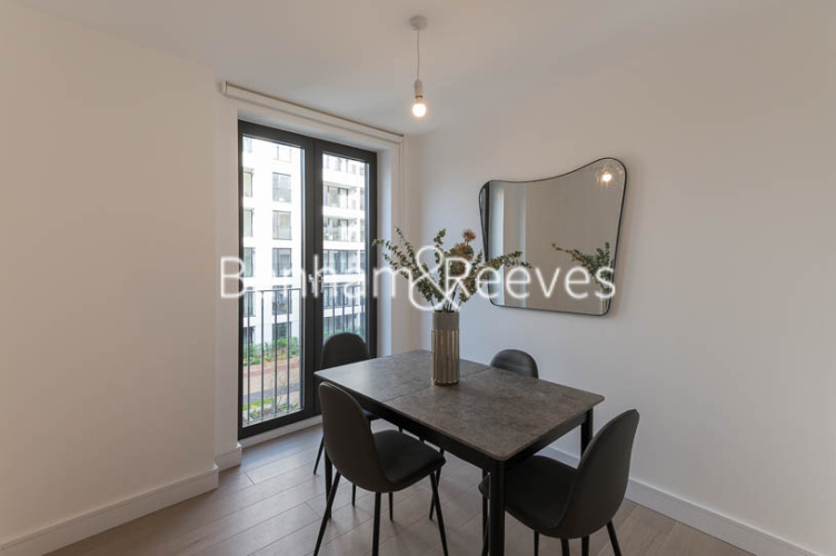 2  bedrooms flat to rent in Gorsuch Place, Shoreditch, E2-image 3