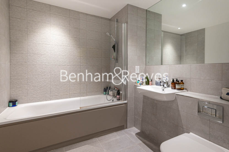 1  bedroom flat to rent in Macclesfield Road, Islington, EC1V-image 4