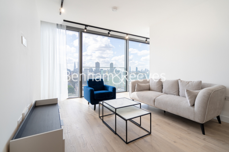 3 bedrooms flat to rent in Valencia Tower, Bollinder Place, EC1V-image 1