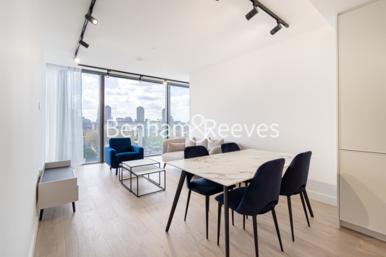 3 bedrooms flat to rent in Valencia Tower, Bollinder Place, EC1V-image 3