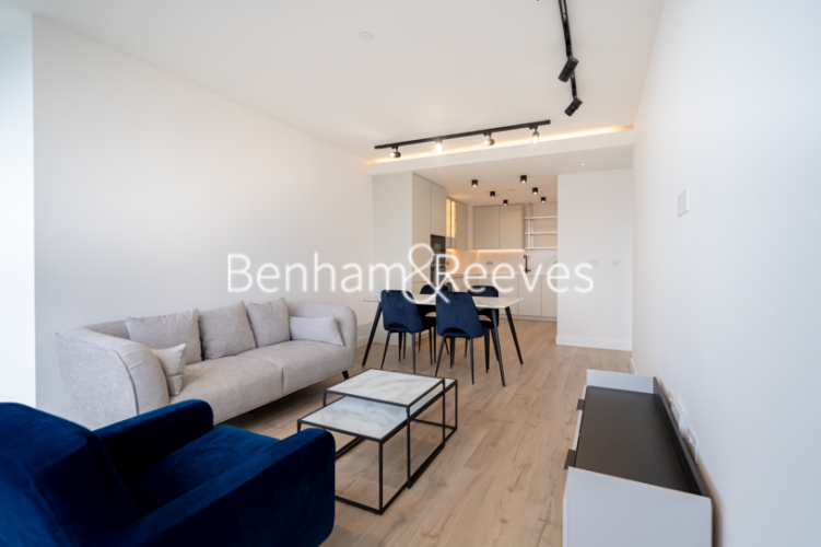 3 bedrooms flat to rent in Valencia Tower, Bollinder Place, EC1V-image 7