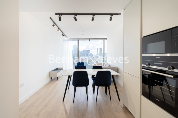 3 bedrooms flat to rent in Valencia Tower, Bollinder Place, EC1V-image 9