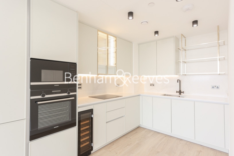 3  bedrooms flat to rent in Valencia Tower, 3 Bollinder Place, EC1V-image 2