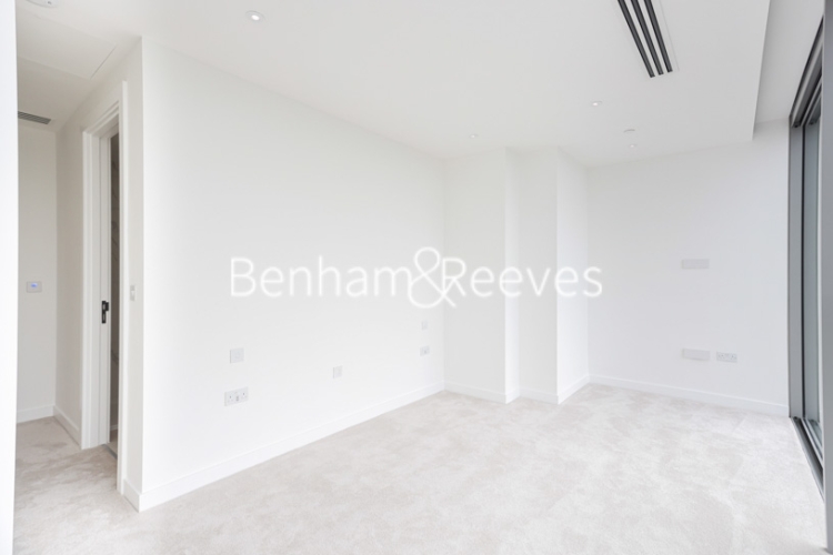 3  bedrooms flat to rent in Valencia Tower, 3 Bollinder Place, EC1V-image 3