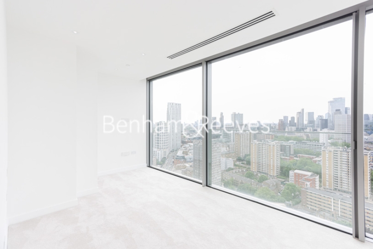 3  bedrooms flat to rent in Valencia Tower, 3 Bollinder Place, EC1V-image 13