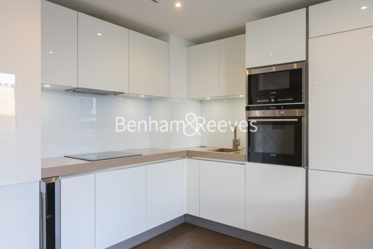 3 bedrooms flat to rent in City Road, Shoreditch, EC1V-image 2