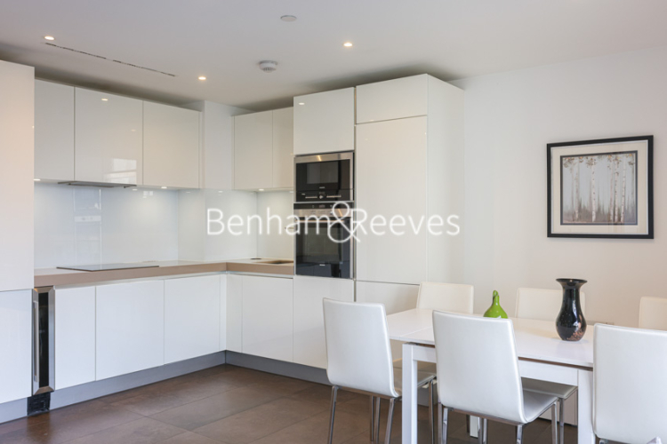 3 bedrooms flat to rent in City Road, Shoreditch, EC1V-image 7