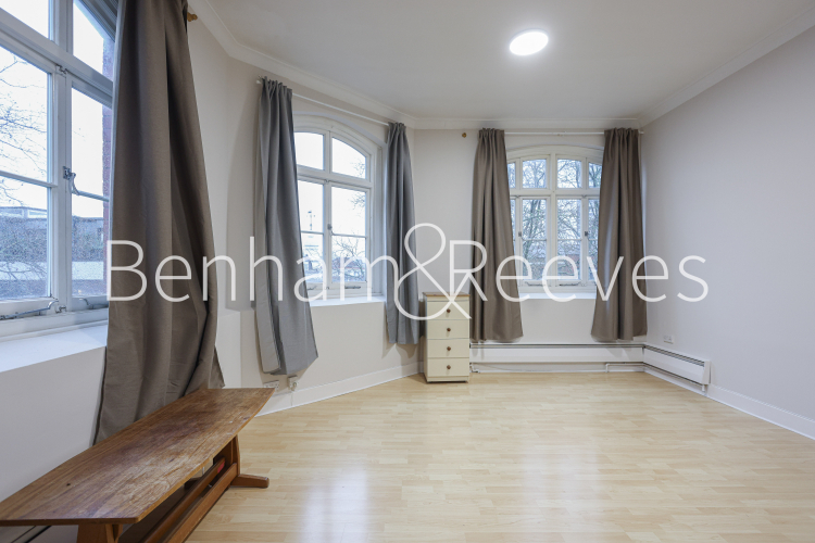 2 bedrooms flat to rent in St. John Street, Clerkenwell, EC1V-image 7