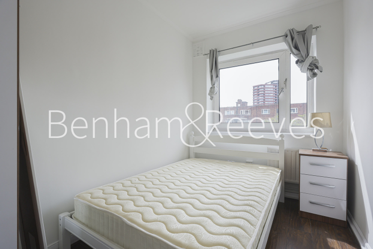 3  bedrooms flat to rent in Norris House, Colville Estate, N1-image 13