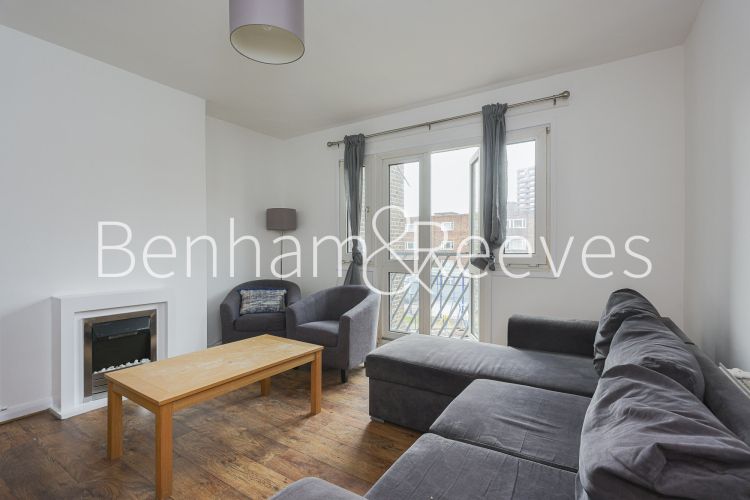 3 bedrooms flat to rent in Norris House, Colville Estate, N1-image 16