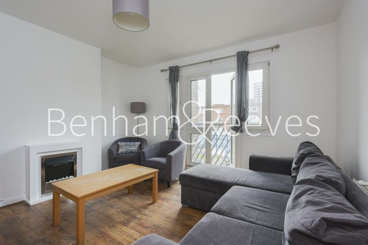 3  bedrooms flat to rent in Norris House, Colville Estate, N1-image 16