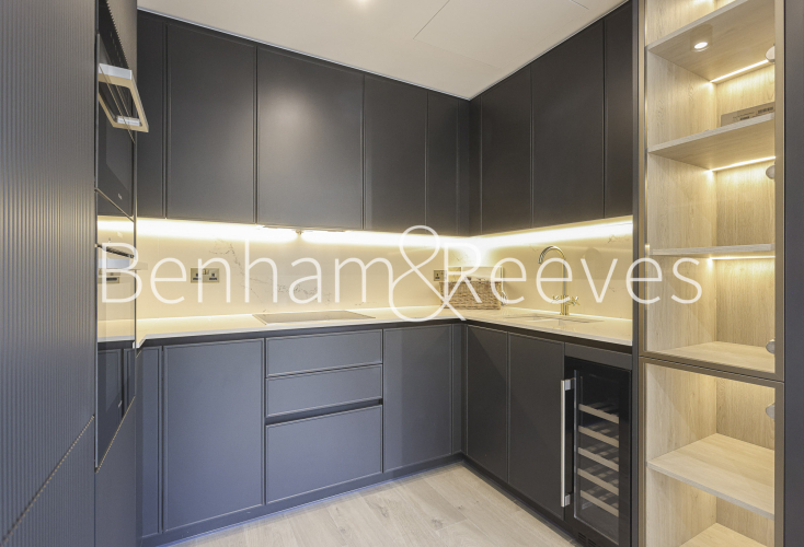 1  bedroom flat to rent in Siena House, Bollinder Place, EC1V-image 2