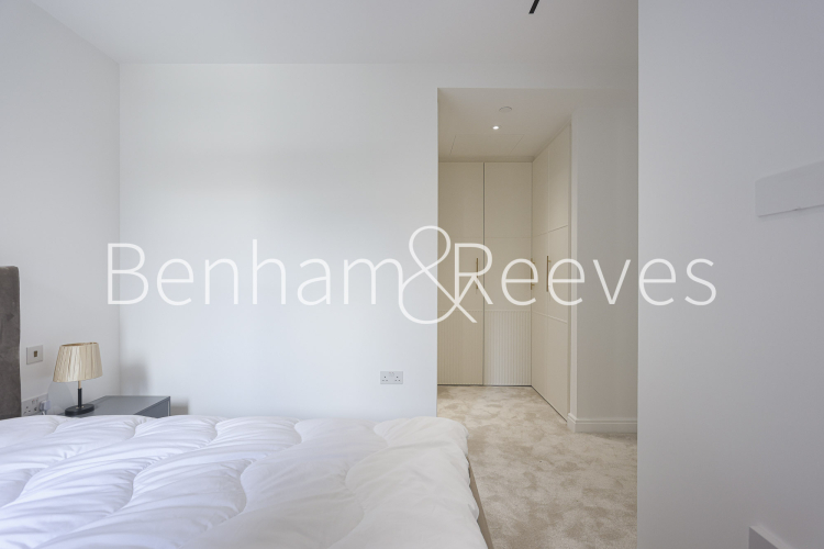 2  bedrooms flat to rent in Siena House, Bollinder Place, EC1V-image 4