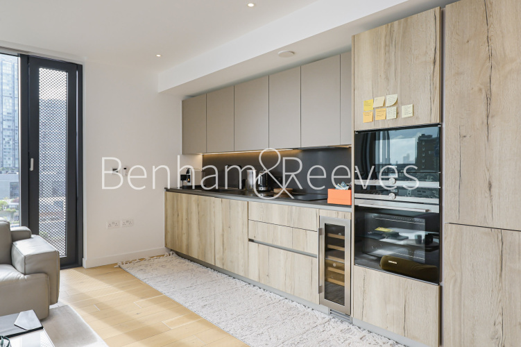 2  bedrooms flat to rent in Makers Building, Jasper Walk, N1-image 2