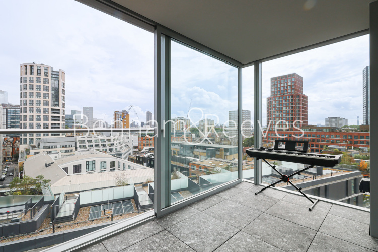 2  bedrooms flat to rent in Makers Building, Jasper Walk, N1-image 5