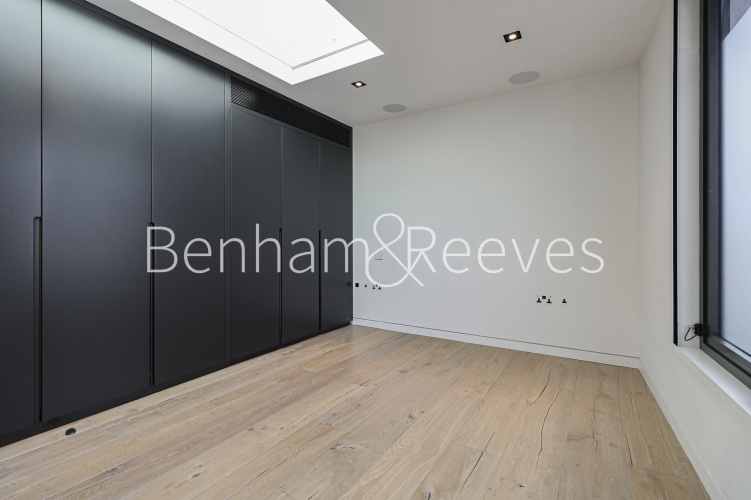 2  bedrooms flat to rent in Curtain Road, Shoreditch, EC2A-image 13