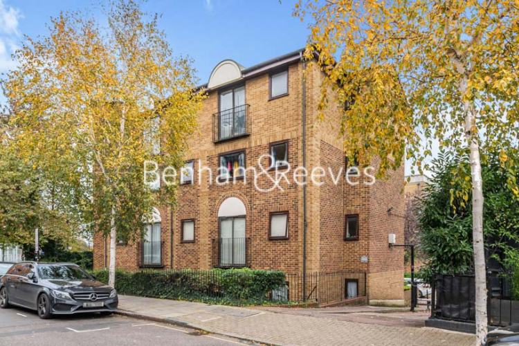 1 bedroom flat to rent in Tinniswood Close, Drayton Park, N5-image 1